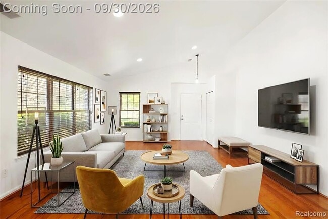 Building Photo - 42268 Hanover Dr