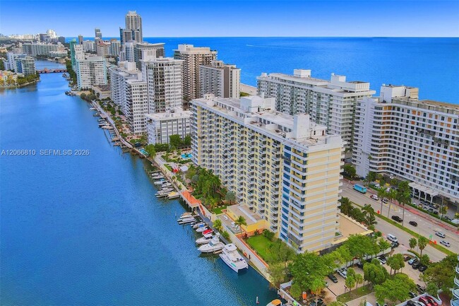 Building Photo - 5600 Collins Ave
