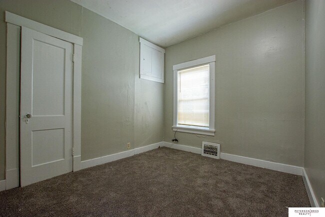 Building Photo - 2800 P St