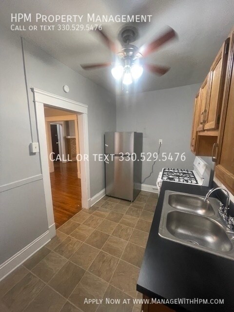 Building Photo - 1212 Donald-10