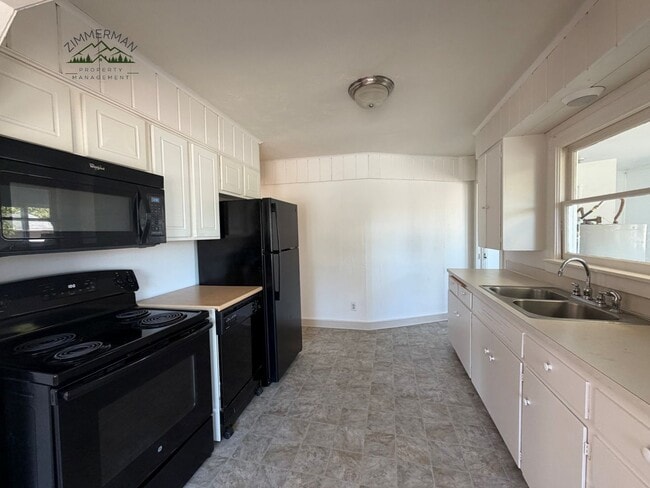Foto del edificio - 460 S 41st St