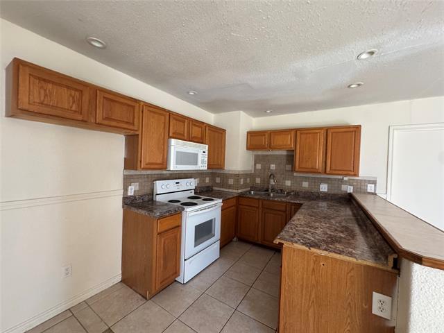 Foto del edificio - 5342 Burbank Dr