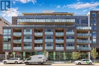 Building Photo - 8 Gladstone Ave