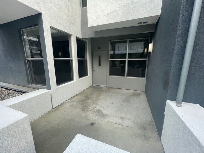 Foto del edificio - 101 W Market St