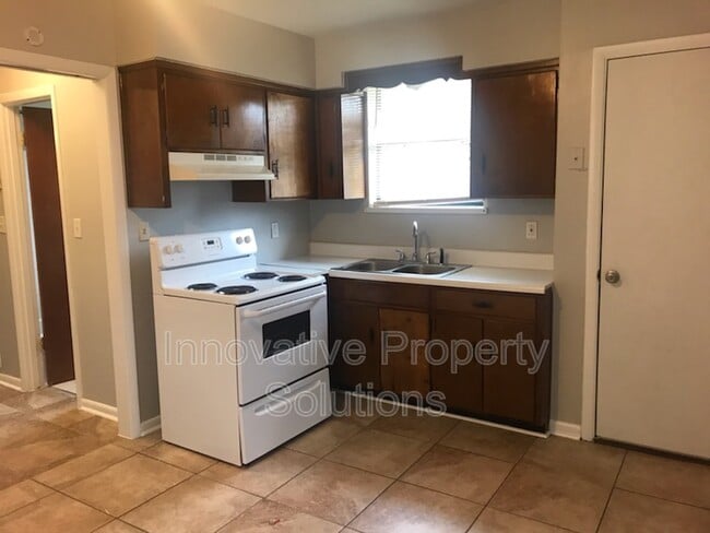 Building Photo - 2776 Woolery Dr