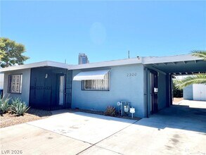 Building Photo - 2300 Santa Clara Dr