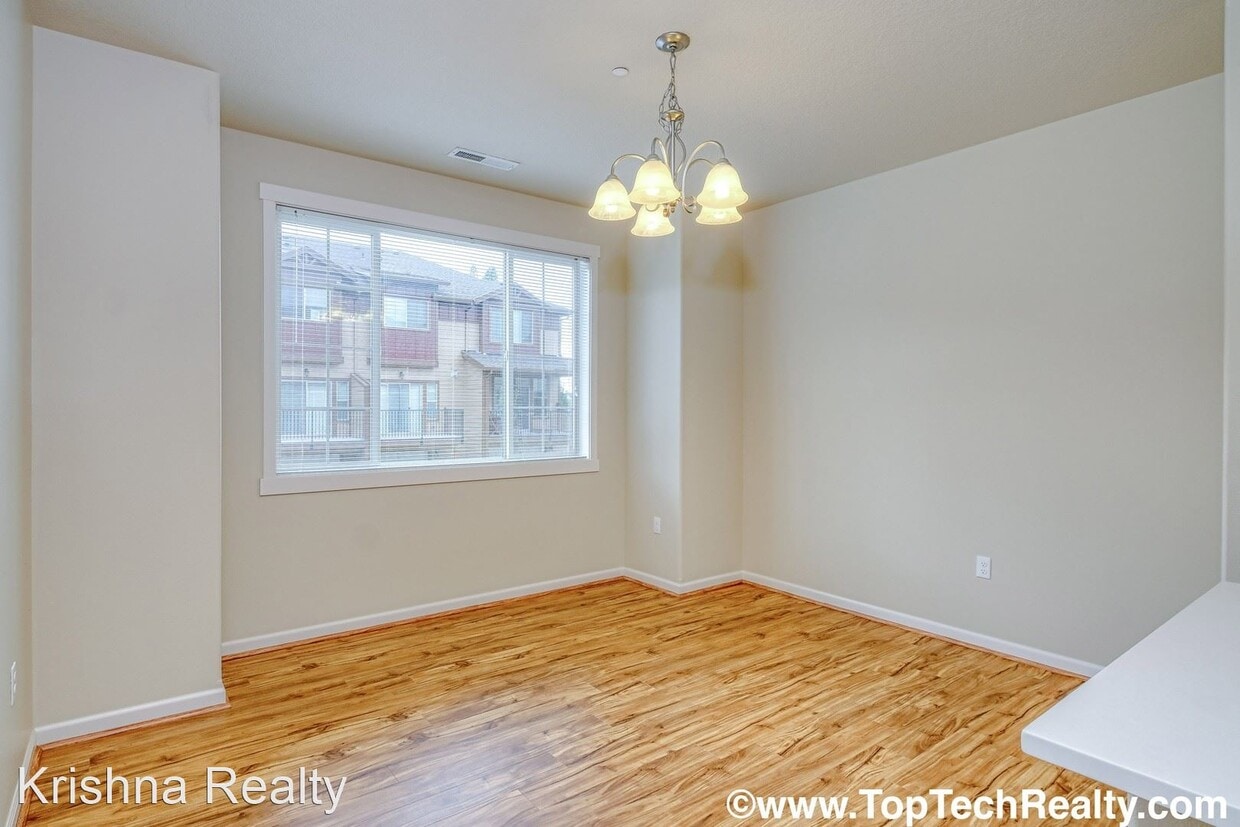 Primary Photo - 3 br, 2.5 bath House - 7897 NE Heiser St