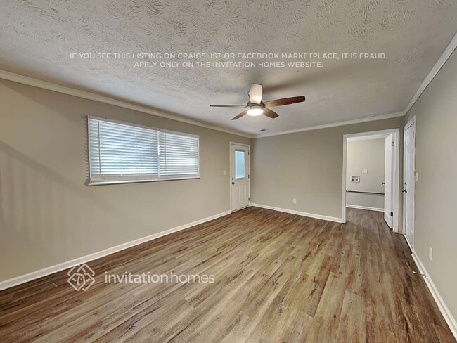 Building Photo - 277 Lancelot Way