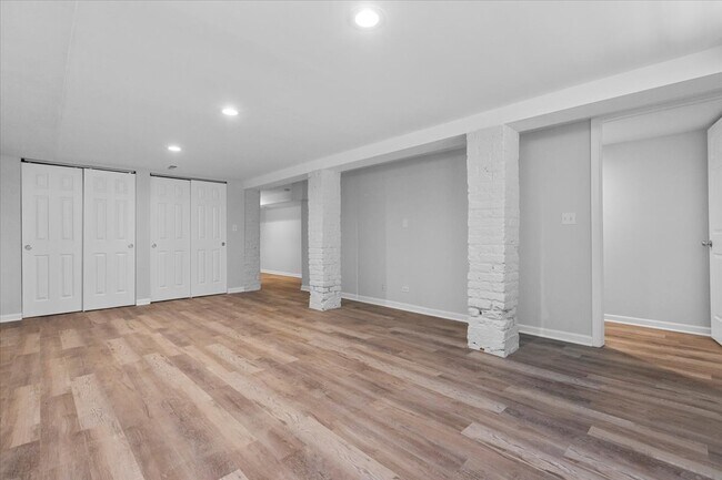 Foto del edificio - 858 N Paulina St