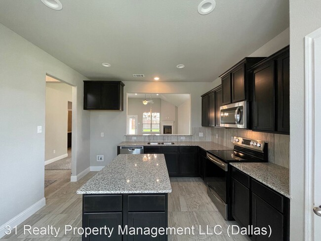 Building Photo - 3 br, 2 bath House - 707 Dripping Springs