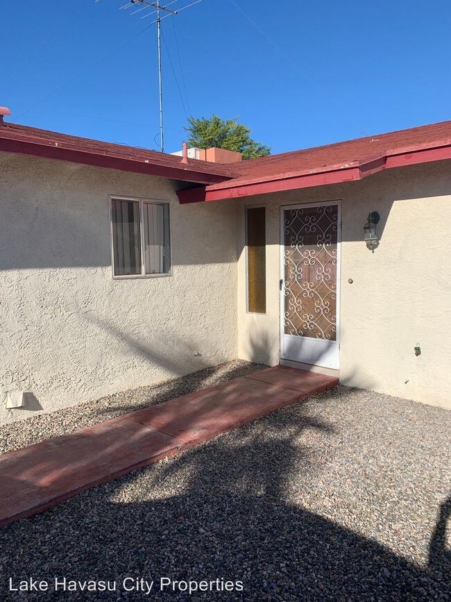Building Photo - 3 br, 2 bath House - 2875 Daytona Ave