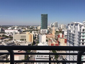 Building Photo - 133 NE 2nd Ave