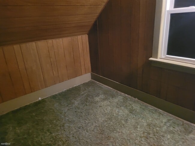 Building Photo - 2 br, 1 bath House - 512 East Mosher Street