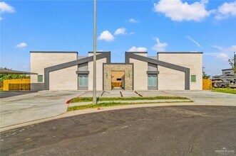 Building Photo - 102 San Jose Dr