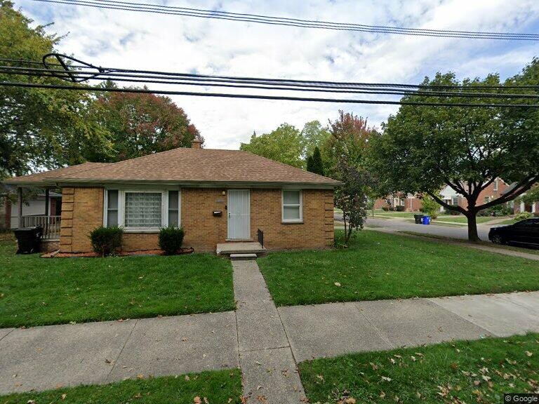 6300 Canyon St, Grosse Pointe, MI 48236 House Rental in Grosse Pointe, MI