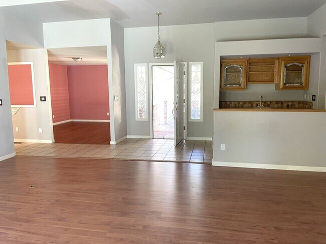 Foto del edificio - 3 bedroom, 2 bath home in Lake Wildwood, Penn Valley, CA 95946