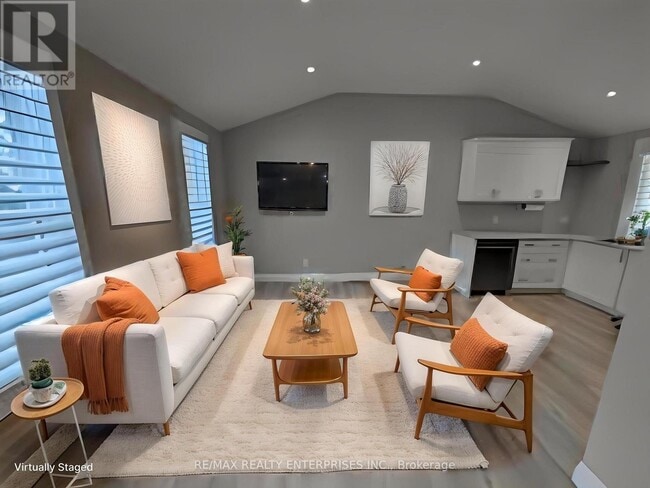 Building Photo - 1093 Gallagher Rd