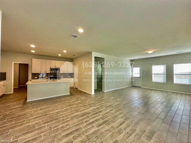 Foto del edificio - 3 br, 2 bath House - 140 Keltic Dr -