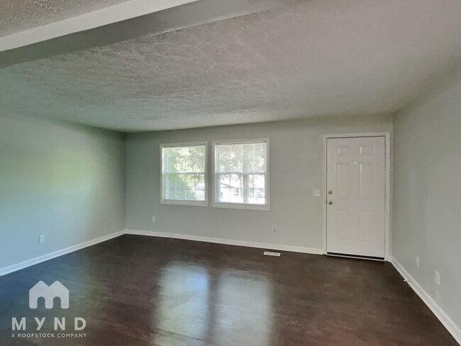 Building Photo - 4910 Lailwood Cir