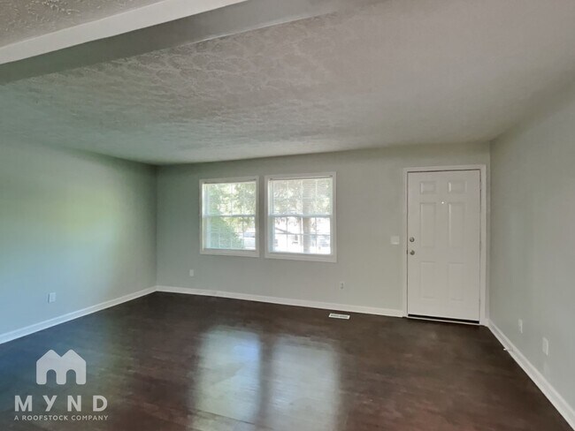 Foto del edificio - 4910 Lailwood Cir