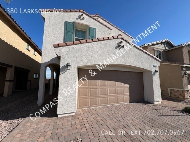 Foto del edificio - 380 Larksong Ave