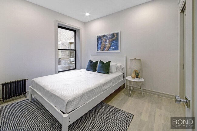 Foto del edificio - 250 W 91st St