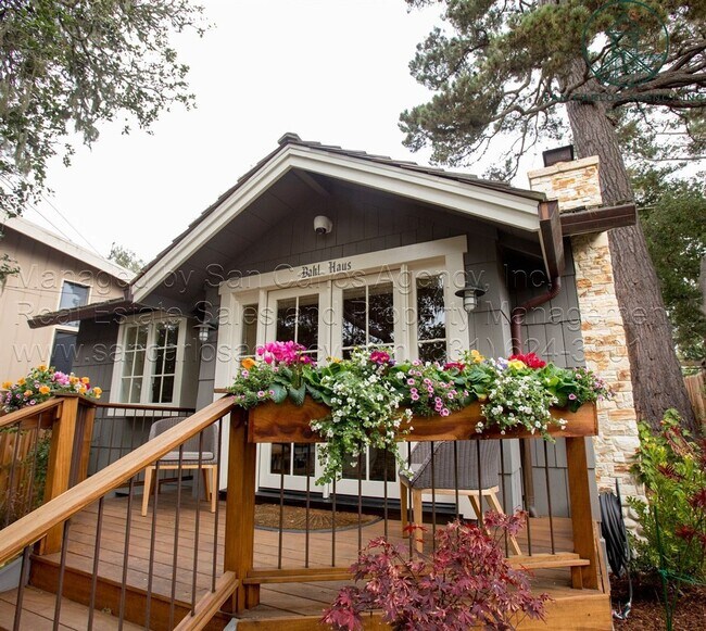 Building Photo - Adorable & Updated Carmel-by-the-Sea Cotta...