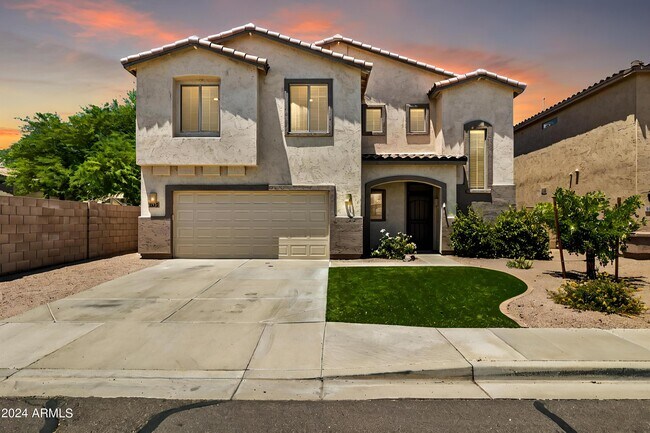 Building Photo - 2640 E Indian Wells Pl