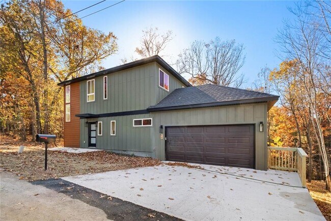 Foto del edificio - 50 Thaxted Dr