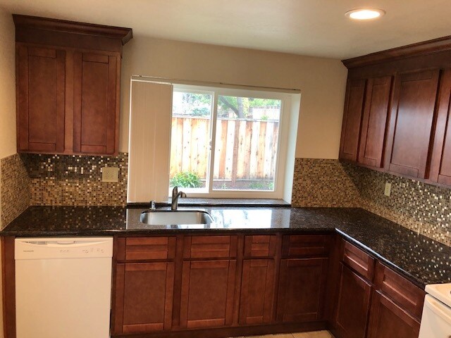 Building Photo - 11625 Wildflower Ct
