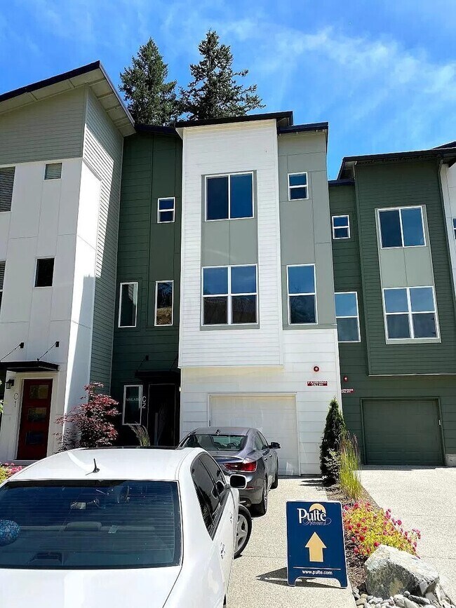 Paine FieldLake Stickney Basement Apartments for Rent Everett, WA
