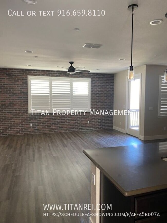 Foto del edificio - 1023 Vanilla Bean Ln