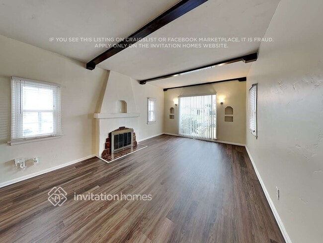Foto del edificio - 2028 W 85th St