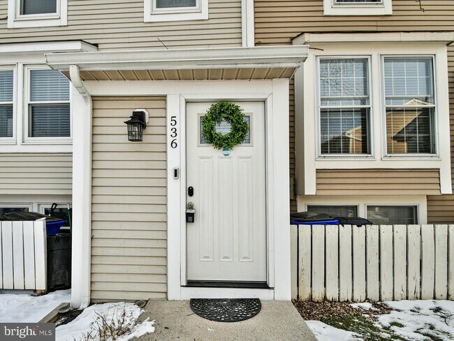 Building Photo - 536 Ellrose Ct