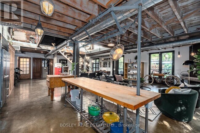 Photo du bâtiment - 9 Peyton Ln