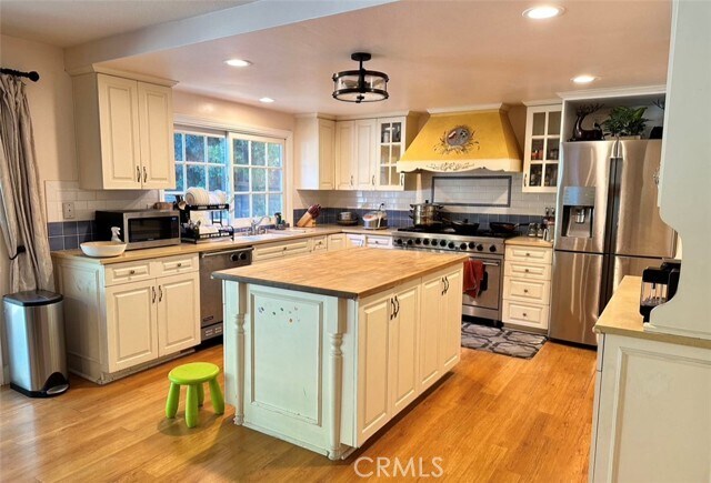 Foto del edificio - 3591 Nutmeg St