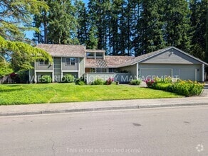 Building Photo - 948 NW 170th Dr