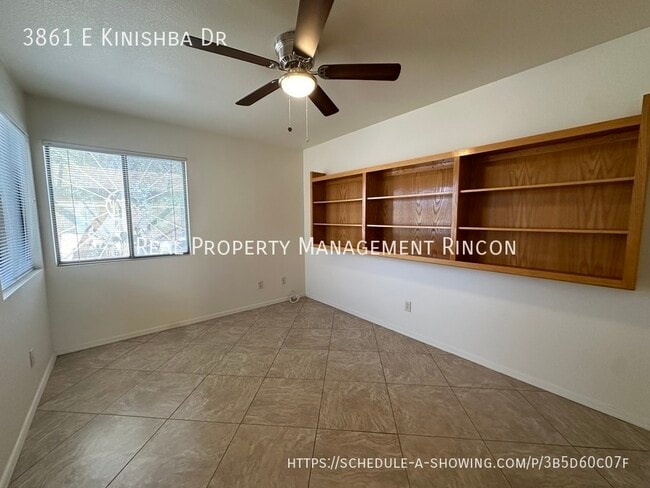 Foto del edificio - 3861 E Kinishba Dr