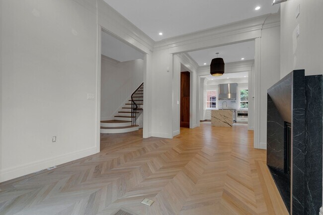 Foto del edificio - 352 Marlborough St