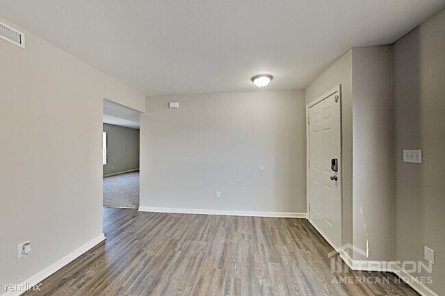 Building Photo - 1808 Murdoch Dr