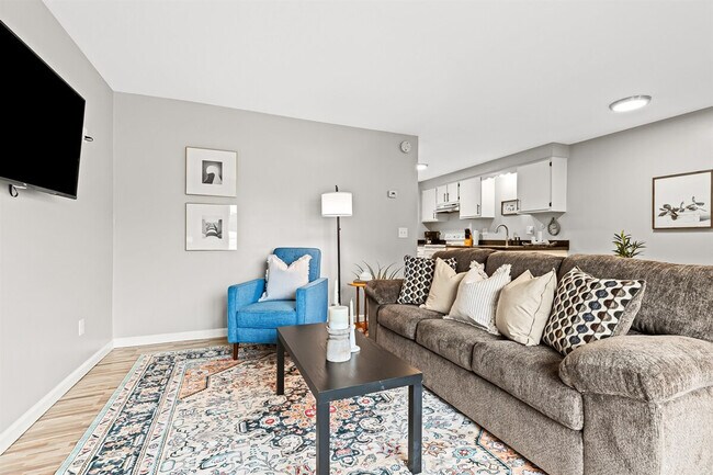 Foto del edificio - 53 Hollywood Ct