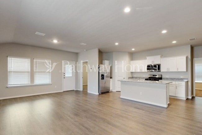 Building Photo - 1621 Gatesville Ct