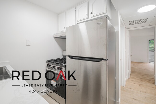 Foto del edificio - 4651 Cahuenga Blvd