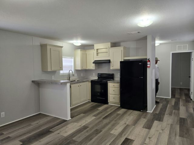 Foto del edificio - 7035 Greenbrier Village Dr