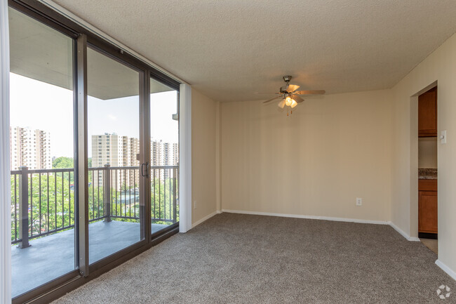 1HAB, 1BA - 770 ft² - Landmark Ridge