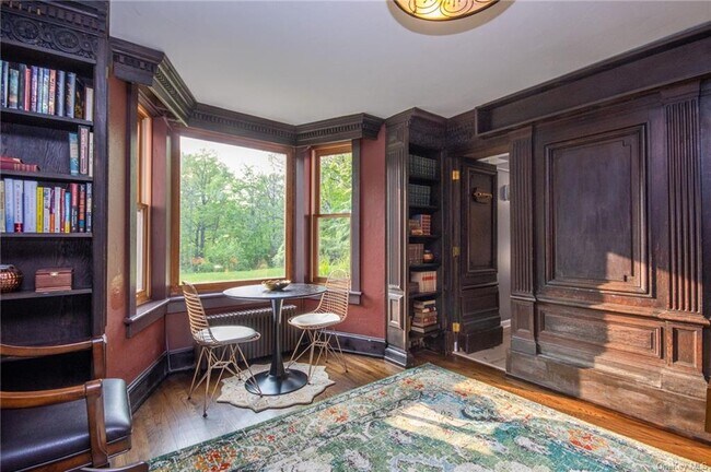 Foto del edificio - 14 Turkey Hill Rd