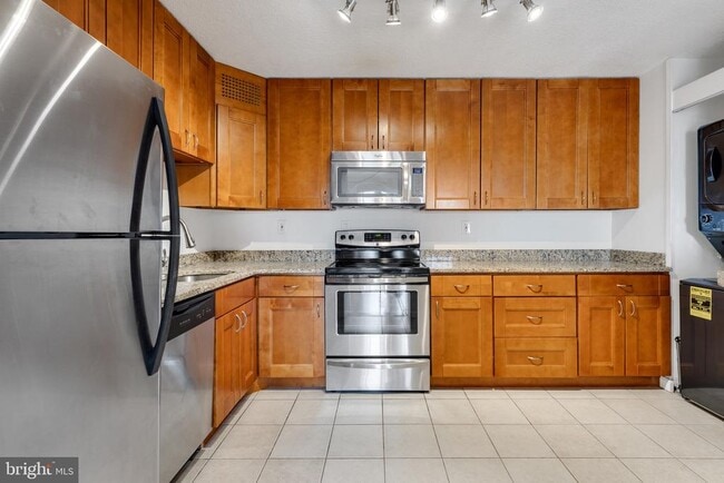 Foto del edificio - 307 Yoakum Pkwy