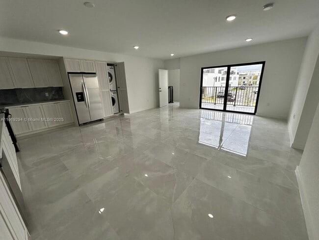 Foto del edificio - 14568 SW 261 St Ter