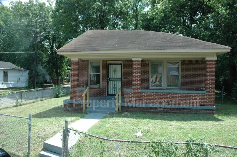 Primary Photo - 2743 Carnes Ave