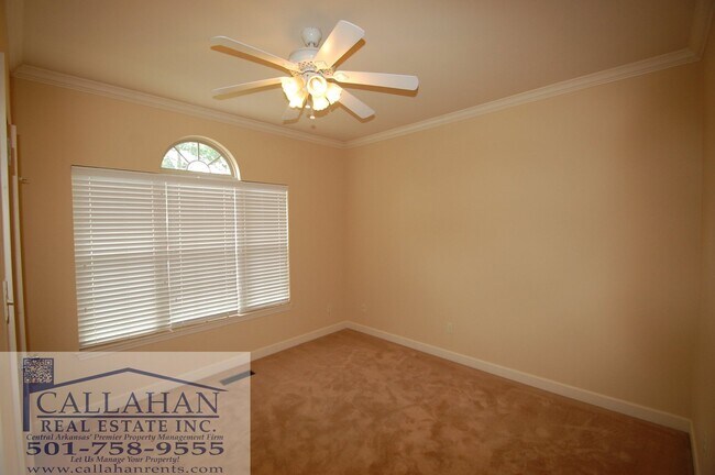 Foto del edificio - Sherwood Stone Hill 5 Bedroom Home